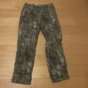 Large Hollister camo straight leg pants lightly warm